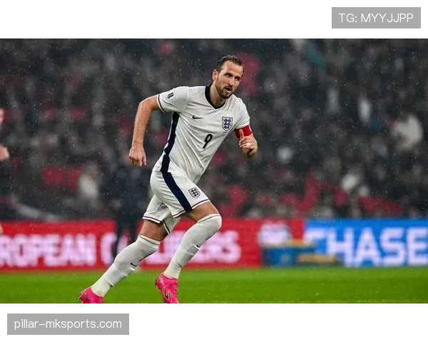 英格兰队世界杯资格赛表现稳健，稳居世界第二