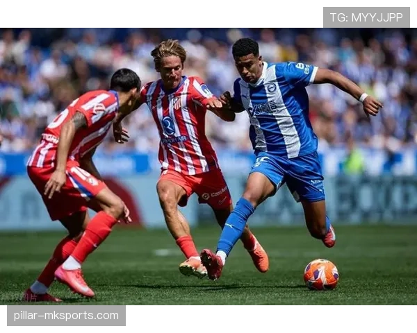 马竞西甲争冠形势变化，阶段性表现波动对赛季走势形成制约